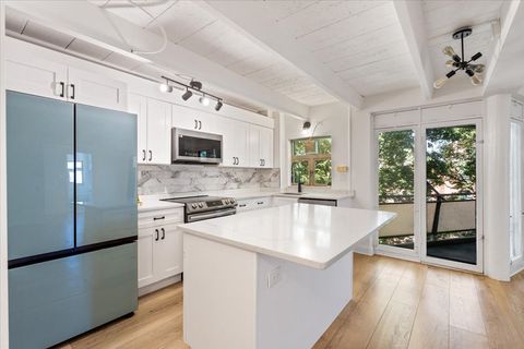 Tiny photo for 1860 Sherman Avenue #7NE, Evanston, IL 60201 (MLS # 12459936)