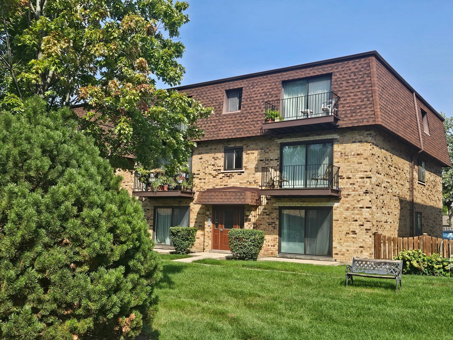 9709 Bianco Terrace E