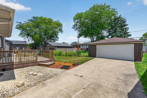 Tiny photo for 18525 Bock Road, Lansing, IL 60438 (MLS # 12666598)