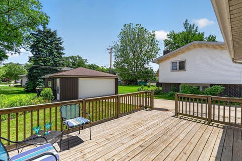Tiny photo for 18525 Bock Road, Lansing, IL 60438 (MLS # 12666598)