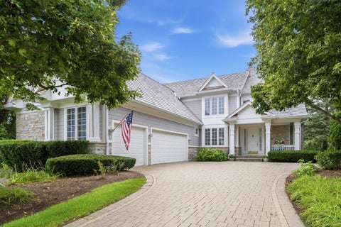 Photo of 7 Dunhill Lane, North Barrington, IL 60010 (MLS # 12730735)