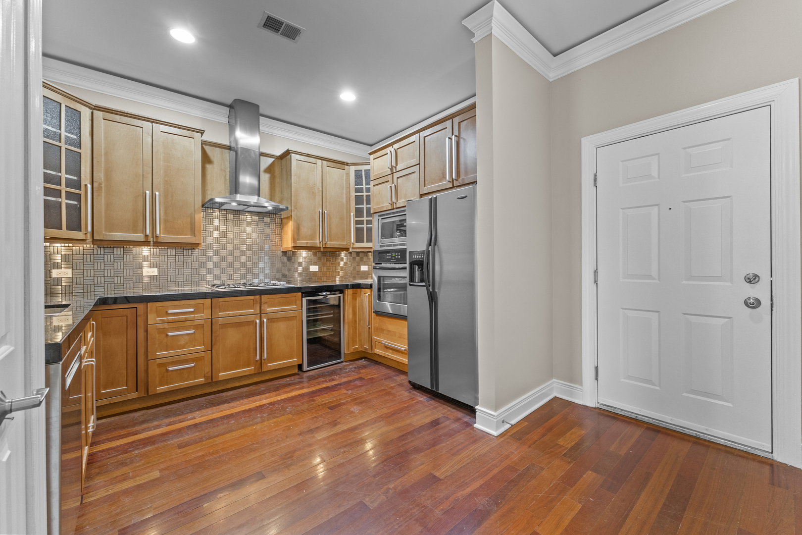 4231 N Kedzie Avenue 3E