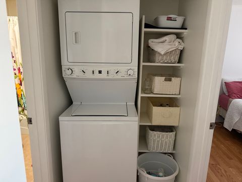 Tiny photo for 703 W Central Road #1C8, Mount Prospect, IL 60056 (MLS # 12611424)