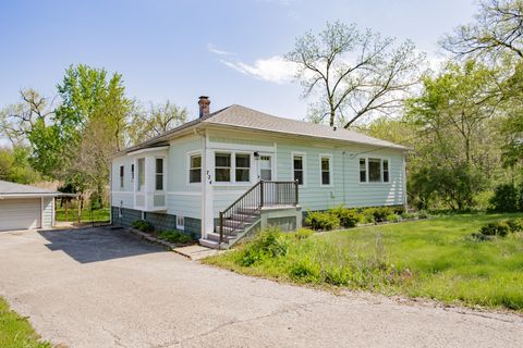 Photo of Glen Ellyn, IL 60137 (MLS # 12646644)