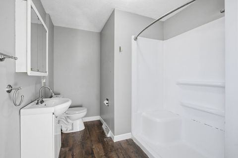 Tiny photo for 2137 Vine Street, Davenport, IA 52804 (MLS # 12557903)