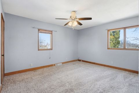 Tiny photo for 2137 Vine Street, Davenport, IA 52804 (MLS # 12557903)