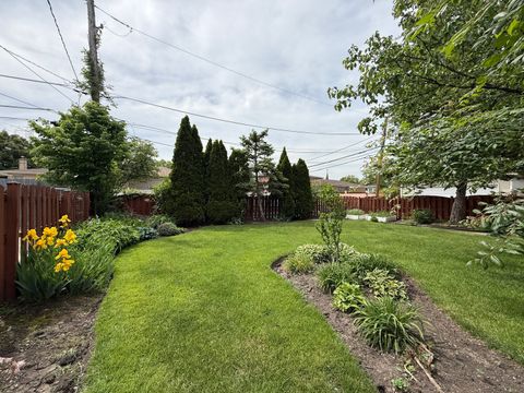 Tiny photo for 9134 Marion Avenue, Morton Grove, IL 60053 (MLS # 12692817)
