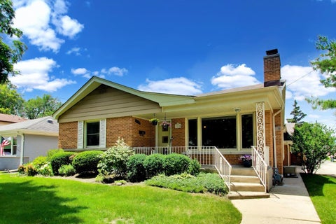 Photo of 9134 Marion Avenue, Morton Grove, IL 60053 (MLS # 12692817)