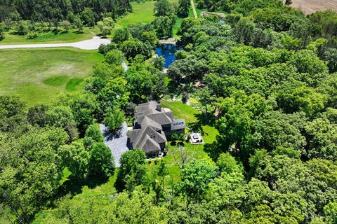 Tiny photo for 8806 WHISPERING PINES Trail, Woodstock, IL 60098 (MLS # 12621391)