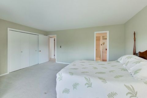 Tiny photo for 400 Ascot Drive #1M, Park Ridge, IL 60068 (MLS # 12604346)