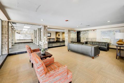 Tiny photo for 400 Ascot Drive #1M, Park Ridge, IL 60068 (MLS # 12604346)