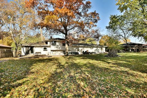Tiny photo for 29w265 Lee Road, West Chicago, IL 60185 (MLS # 12513788)