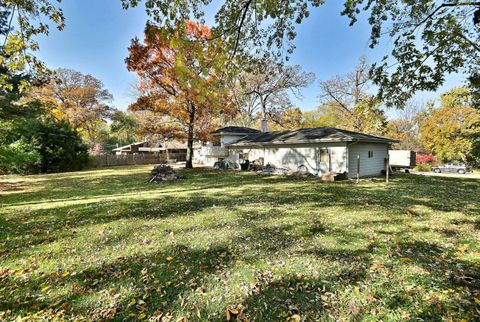 Tiny photo for 29w265 Lee Road, West Chicago, IL 60185 (MLS # 12513788)
