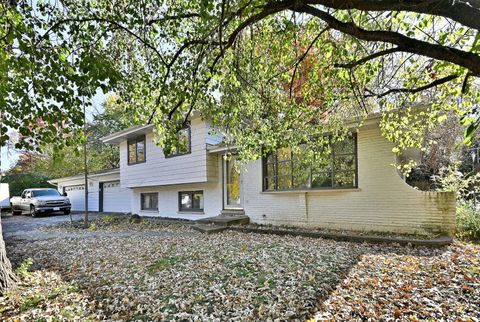 Tiny photo for 29w265 Lee Road, West Chicago, IL 60185 (MLS # 12513788)