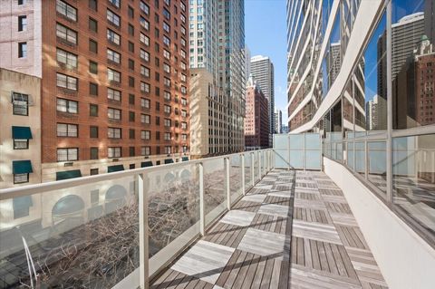 Tiny photo for 110 E Delaware Place #404, Chicago, IL 60611 (MLS # 12591484)