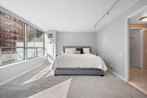 Tiny photo for 110 E Delaware Place #404, Chicago, IL 60611 (MLS # 12591484)