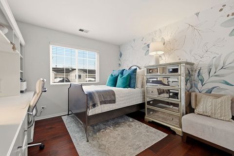 Tiny photo for 2314 Reflections Drive, Aurora, IL 60502 (MLS # 12551652)