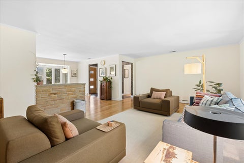 Tiny photo for 519 S Main Street, Mount Prospect, IL 60056 (MLS # 12711358)