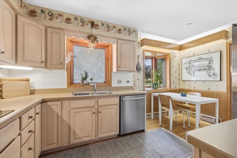 Tiny photo for 519 S Main Street, Mount Prospect, IL 60056 (MLS # 12711358)