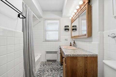 Tiny photo for 519 S Main Street, Mount Prospect, IL 60056 (MLS # 12711358)