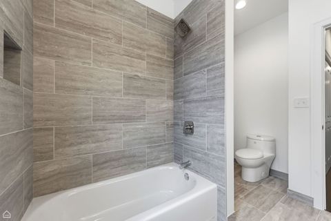 Tiny photo for 2832 W Wilcox Street, Chicago, IL 60612 (MLS # 12659595)