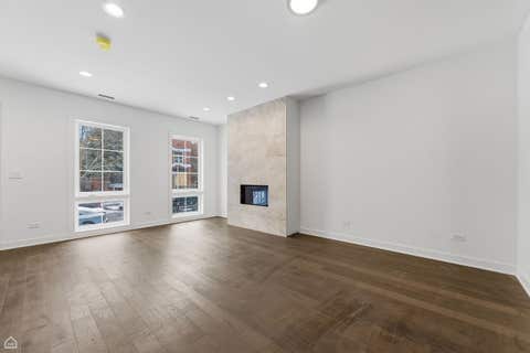 Tiny photo for 2832 W Wilcox Street, Chicago, IL 60612 (MLS # 12659595)