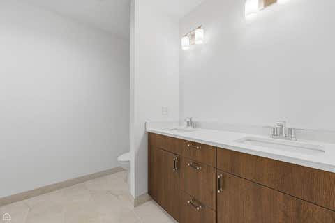 Tiny photo for 2832 W Wilcox Street, Chicago, IL 60612 (MLS # 12659595)