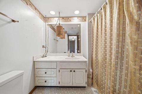 Tiny photo for 13935 Laramie Avenue #220, Crestwood, IL 60418 (MLS # 12679691)