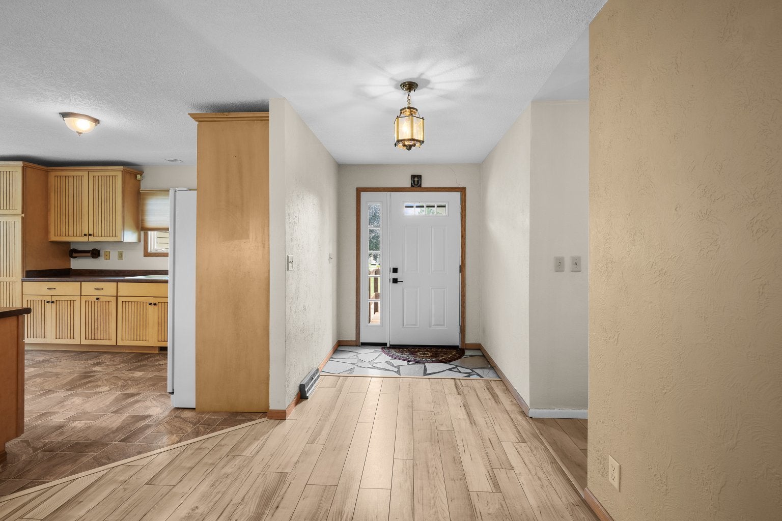 1414 Royal Oak Court