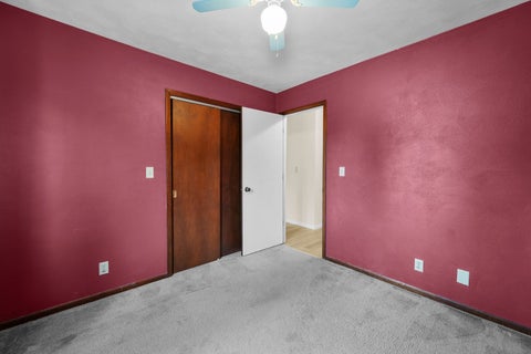 Tiny photo for 1414 Royal Oak Court, De Witt, IA 52742 (MLS # 12757687)