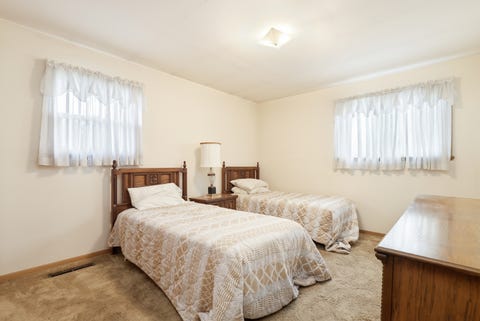 Tiny photo for 5746 Vine Street, Oak Forest, IL 60452 (MLS # 12724638)