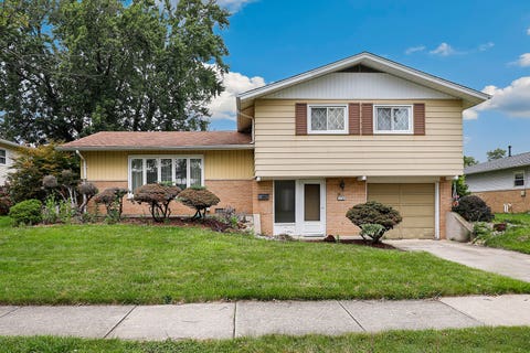 Photo of 5746 Vine Street, Oak Forest, IL 60452 (MLS # 12724638)