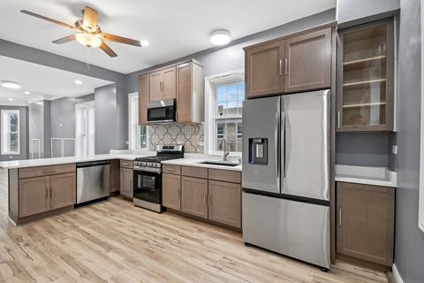 Tiny photo for Chicago, IL 60637 (MLS # 12631867)