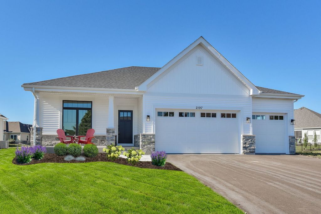 Photo for 1066 Trillium Trail, West Chicago, IL 60185 (MLS # 12459206)
