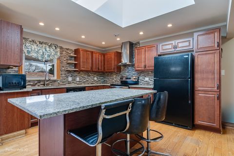 Tiny photo for 10817 S Oak Park Avenue, Worth, IL 60482 (MLS # 12598015)