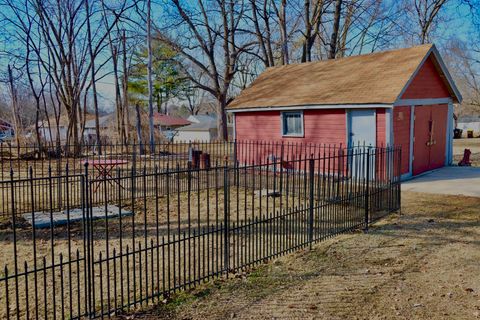 Tiny photo for 2001 School Street, Rockford, IL 61101 (MLS # 12581829)