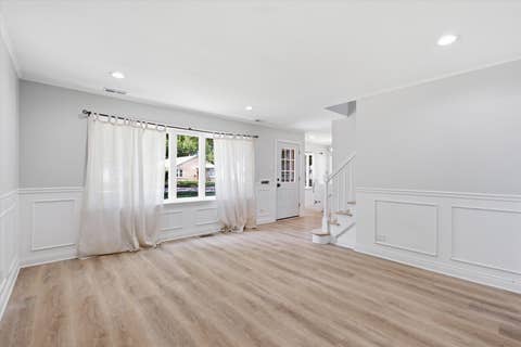 Tiny photo for 9221 S 49TH Court, Oak Lawn, IL 60453 (MLS # 12718222)