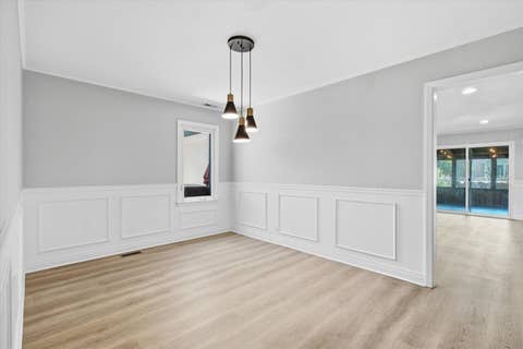 Tiny photo for 9221 S 49TH Court, Oak Lawn, IL 60453 (MLS # 12718222)