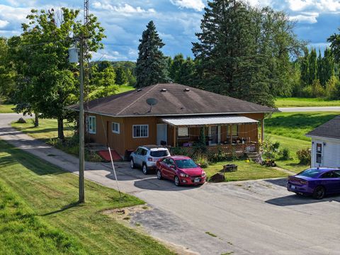 A home in Garden Prairie