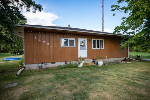 A home in Garden Prairie