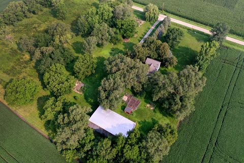 Tiny photo for 1757 E 3000N Road, Martinton, IL 60951 (MLS # 12431250)