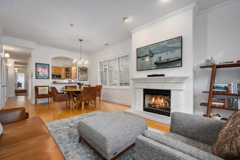 Tiny photo for 827 W BRADLEY Place #1W, Chicago, IL 60613 (MLS # 12593619)