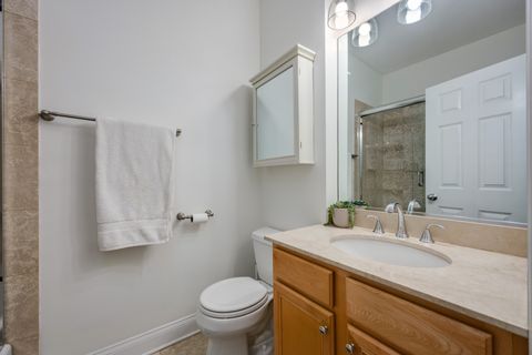 Tiny photo for 827 W BRADLEY Place #1W, Chicago, IL 60613 (MLS # 12593619)