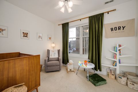 Tiny photo for 827 W BRADLEY Place #1W, Chicago, IL 60613 (MLS # 12593619)