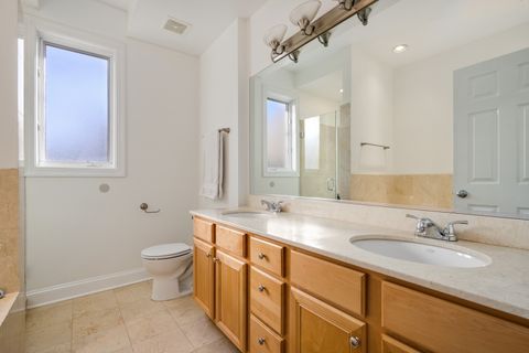 Tiny photo for 827 W BRADLEY Place #1W, Chicago, IL 60613 (MLS # 12593619)
