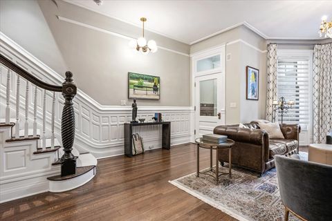 Tiny photo for 1304 N Ritchie Court, Chicago, IL 60610 (MLS # 12573363)