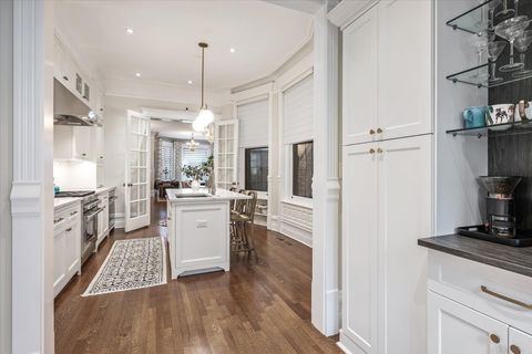 Tiny photo for 1304 N Ritchie Court, Chicago, IL 60610 (MLS # 12573363)