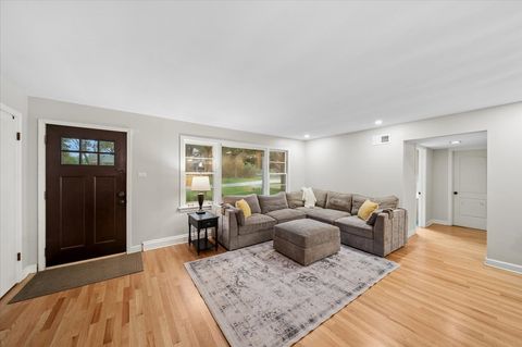 Tiny photo for 1308 W 53rd Place, La Grange Highlands, IL 60525 (MLS # 12671262)