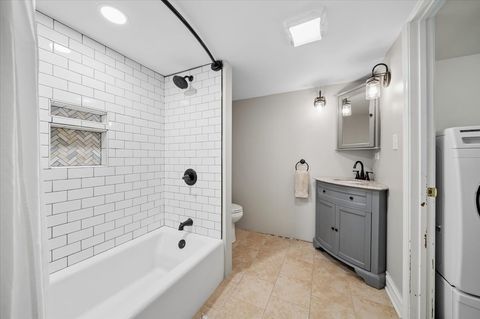 Tiny photo for 1308 W 53rd Place, La Grange Highlands, IL 60525 (MLS # 12671262)