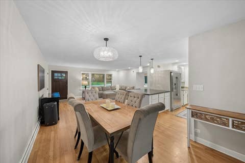 Tiny photo for 1308 W 53rd Place, La Grange Highlands, IL 60525 (MLS # 12671262)
